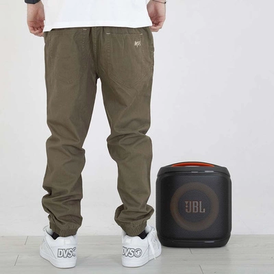Spodnie Mass Jogger Pants Tapered Fit Signature 2.0 oliwkowe