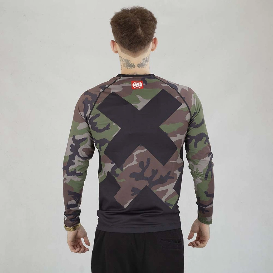 Long Pit Bull Rashguard Cross woodland camo