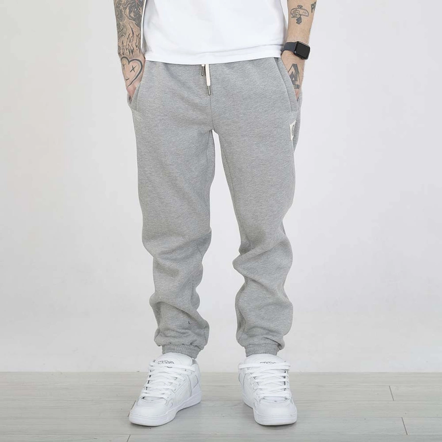 Dresy Mass Patch szare