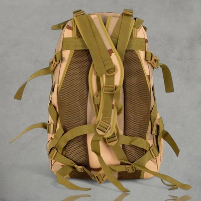 Plecak sportowy Red Eyes Military piaskowy moro 