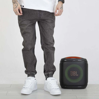 Spodnie Mass Jogger Sneaker Fit Signature 2.0 czarne