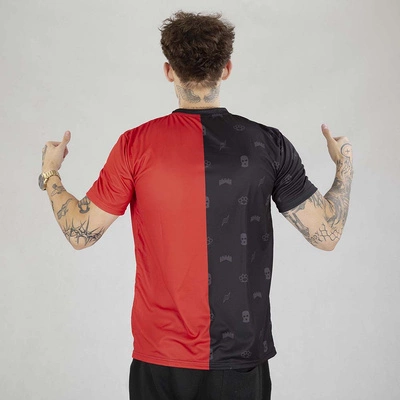 Koszulka Chada Pattern Split czarno czerwona