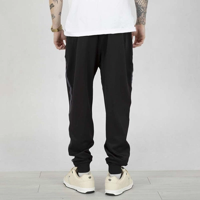 Spodnie dresowe Pit Bull Nelson czarne