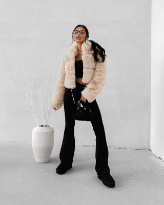 Kurtka damska Olavoga Marcellini beżowa