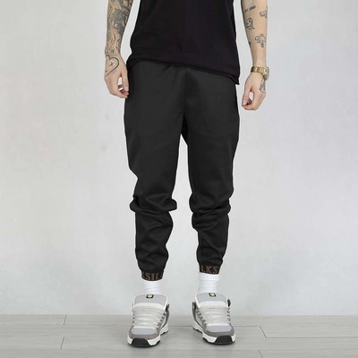 Spodnie dresowe SikSilk SS-26769 Joggers czarne