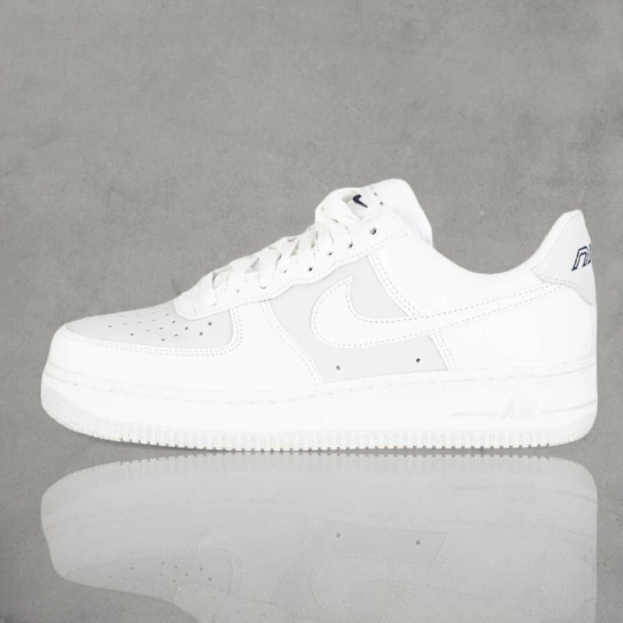 Buty Nike Air Force 1 '07 LX DZ2708-102 Unisex białe