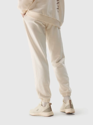 Spodnie dresowe 4F Regular F665 kremowe