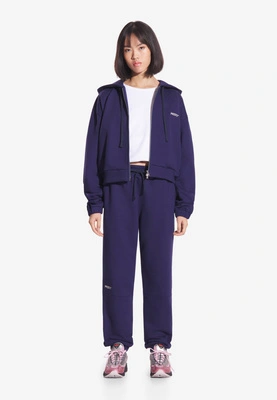 Spodnie dresowe Prosto Cut granatowe