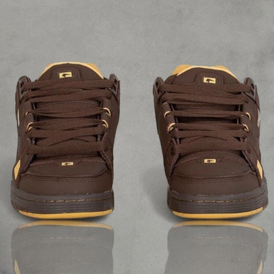 Buty Globe Sabre Dark Oak Curry