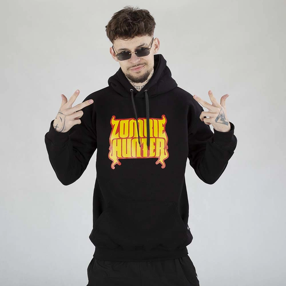 Bluza Brain Dead Familia Zombie Hunter czarna