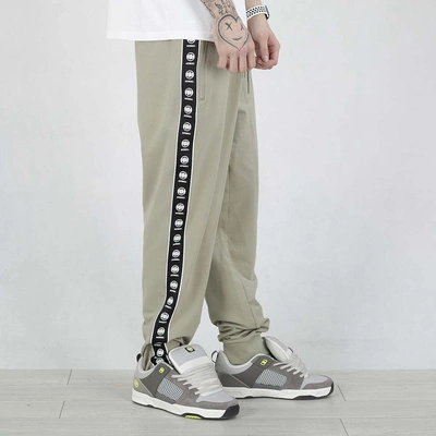 Spodnie dresowe Pit Bull Tape Nugget jasna oliwka