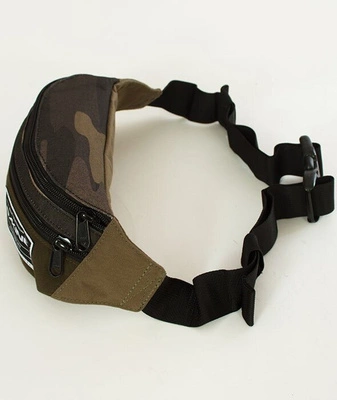 Dakine-Saszetka Classic Hip Pack Field Camo