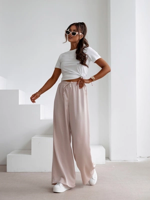 Koszulka Olavoga Loe ecru