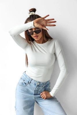 Bluzka Olavoga Basit ecru