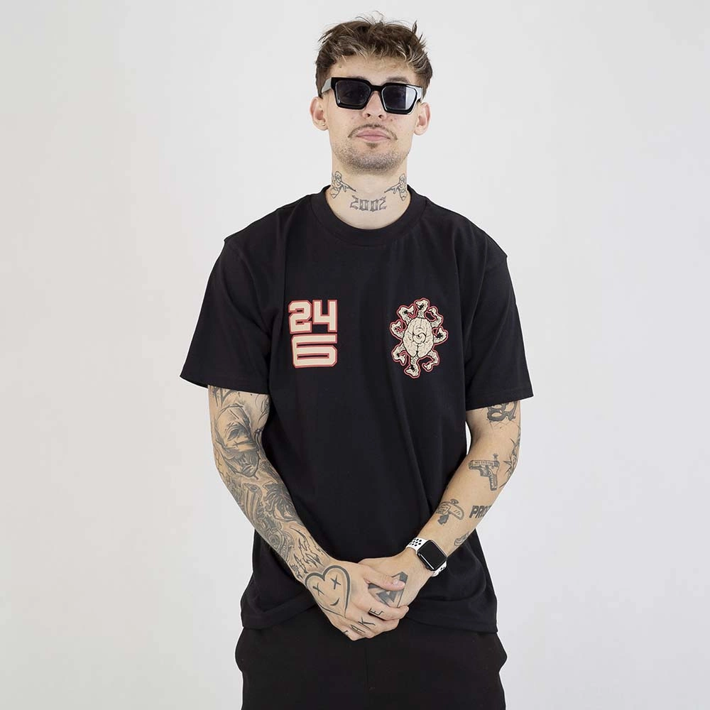 Koszulka Brain Dead Familia 246 Ośmiornica czarna - najlepsza cena