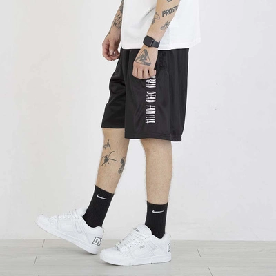 Krótkie Spodenki Brain Dead Familia Lettering czarne