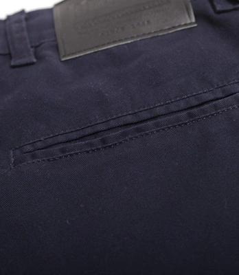 Biuro Ochrony Rapu-Red BorNew Krótkie Spodnie Granat