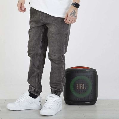 Spodnie Mass Jogger Sneaker Fit Signature 2.0 czarne