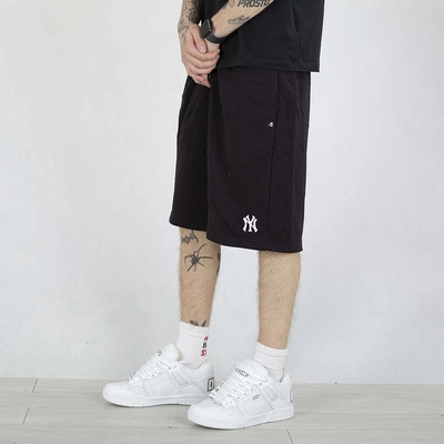 Krótkie spodenki 47 Brand New York Yankees Base Runner 581050 czarne