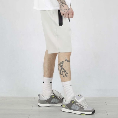 Krótkie spodenki Pit Bull Dogwood biało niebieskie