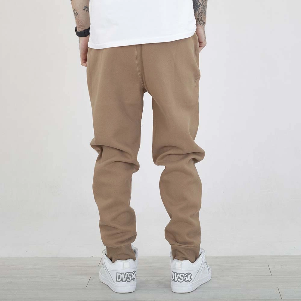 Spodnie Dresowe Pit Bull Small Logo HD brązowe