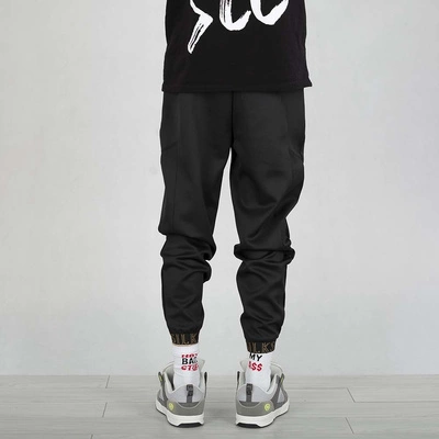 Spodnie dresowe SikSilk SS-26769 Joggers czarne
