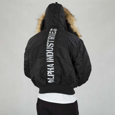 Kurtka Alpha Industries 45P Hooded Custom 113145 czarna