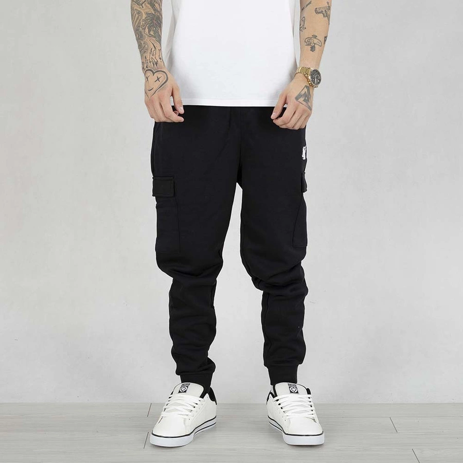 Spodnie Dresowe SikSilk Essentials Cargo Jogger czarne