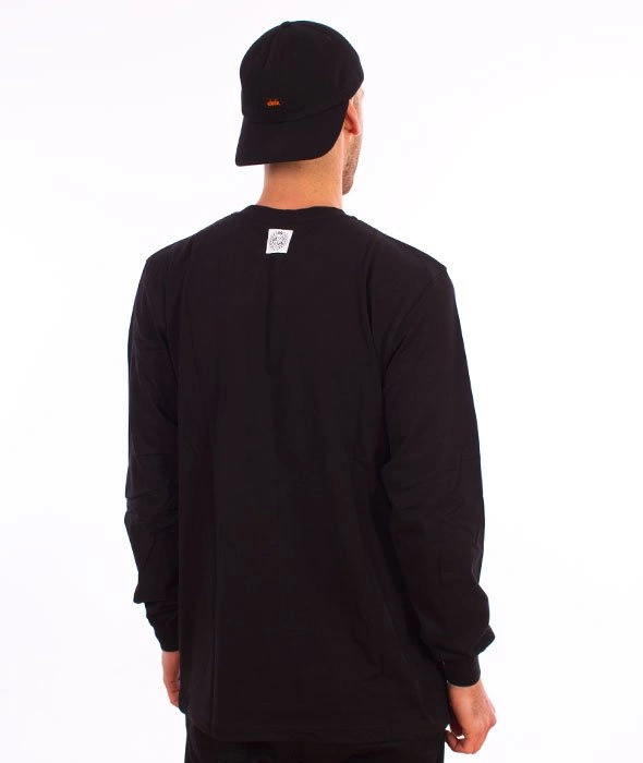 Mass-Base Longsleeve Black