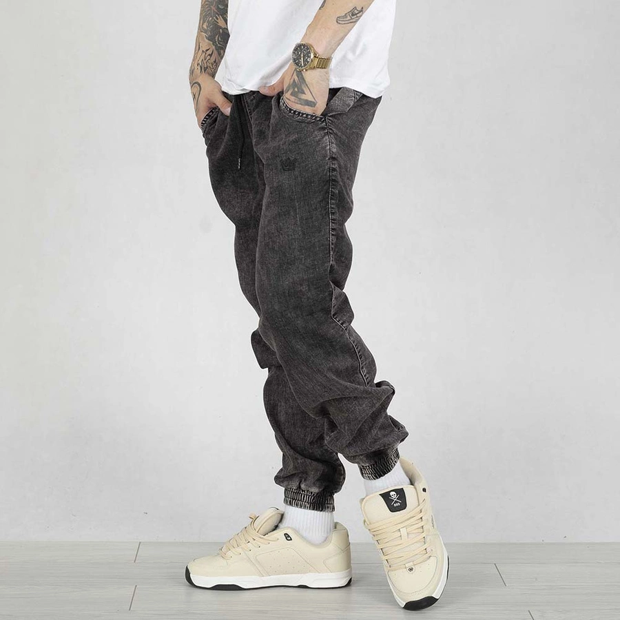 Spodnie JOgger Jigga Wear Mini Haft Logo Jeans black washed