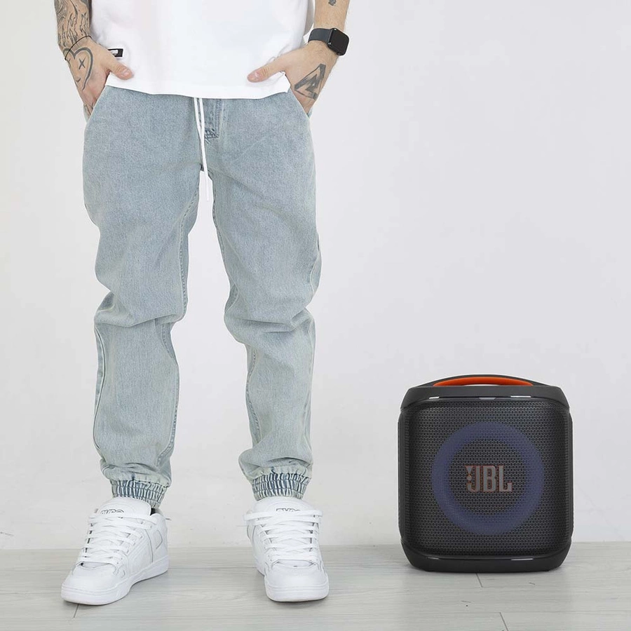 Spodnie Mass Jogger Sneaker Fit Signature 2.0 jasne niebieskie