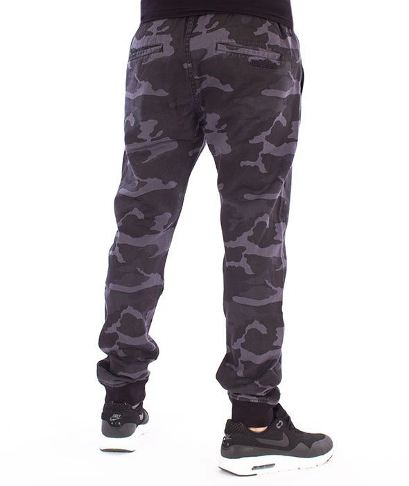 Mass-Classics Jogger Pants Spodnie Black Camo